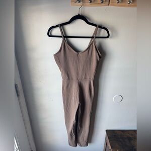 Old Navy Active PowerChill 7/8 Cami Bodysuit with Built-in Bra – Medium